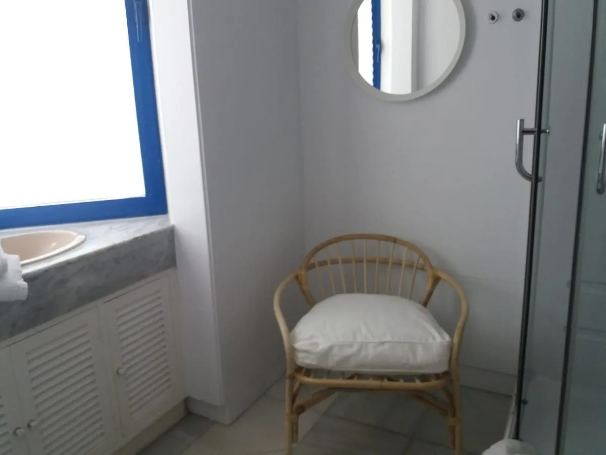 Marbella House Penthouse Apartman 0*,
